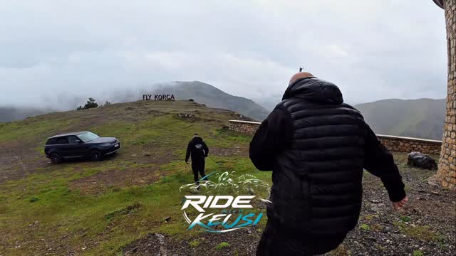 Vrapo Like se na zuri shiu 😂🌧️ 

#RideWithKeijsi #RoadTalk