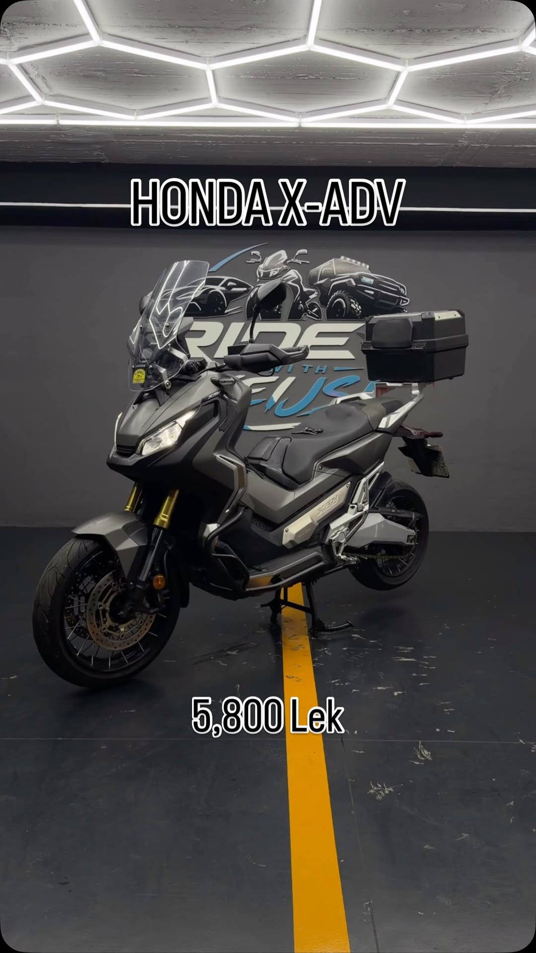2017 Honda X-ADV - 1