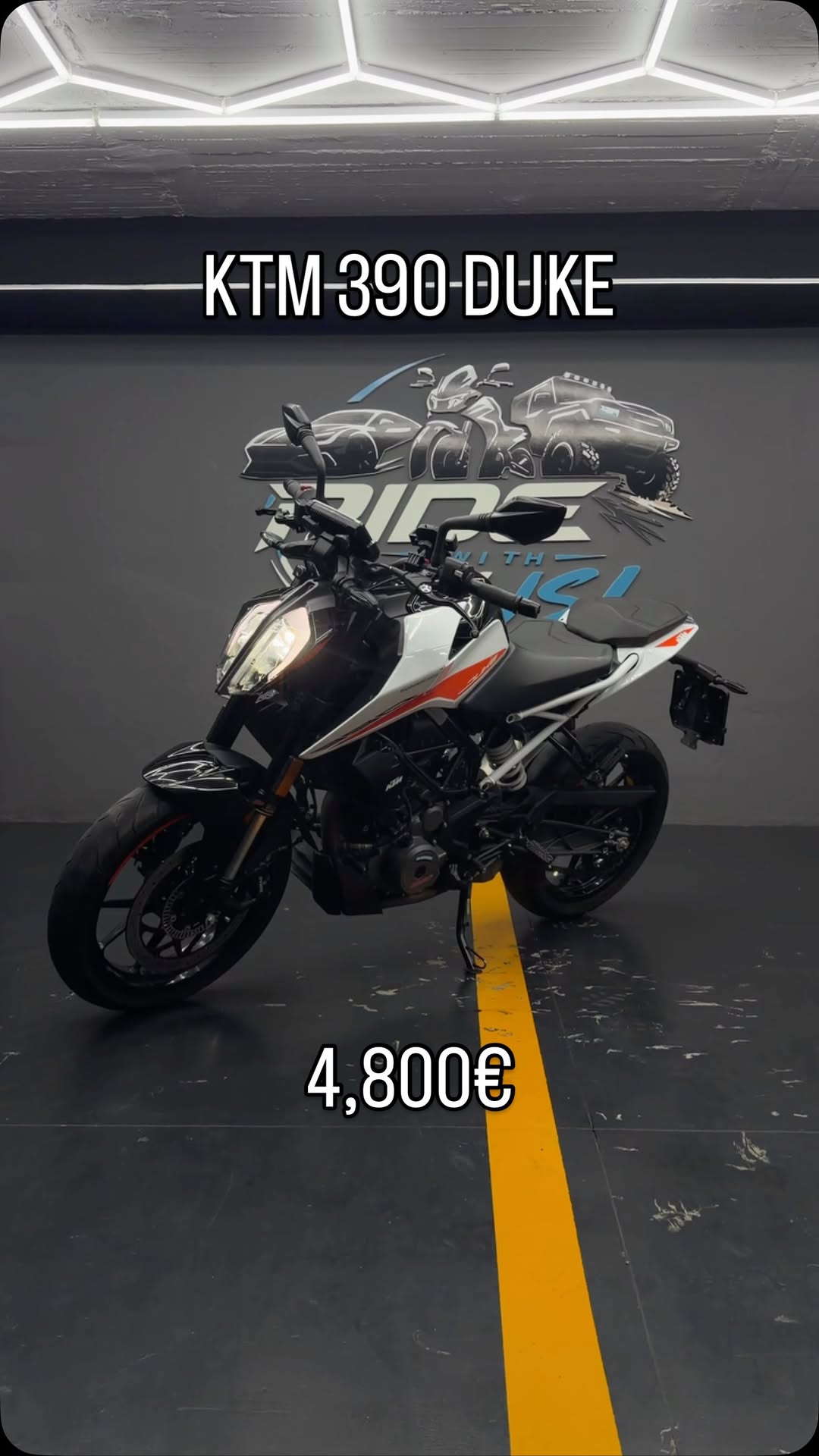 2024 KTM 390 Duke - 1